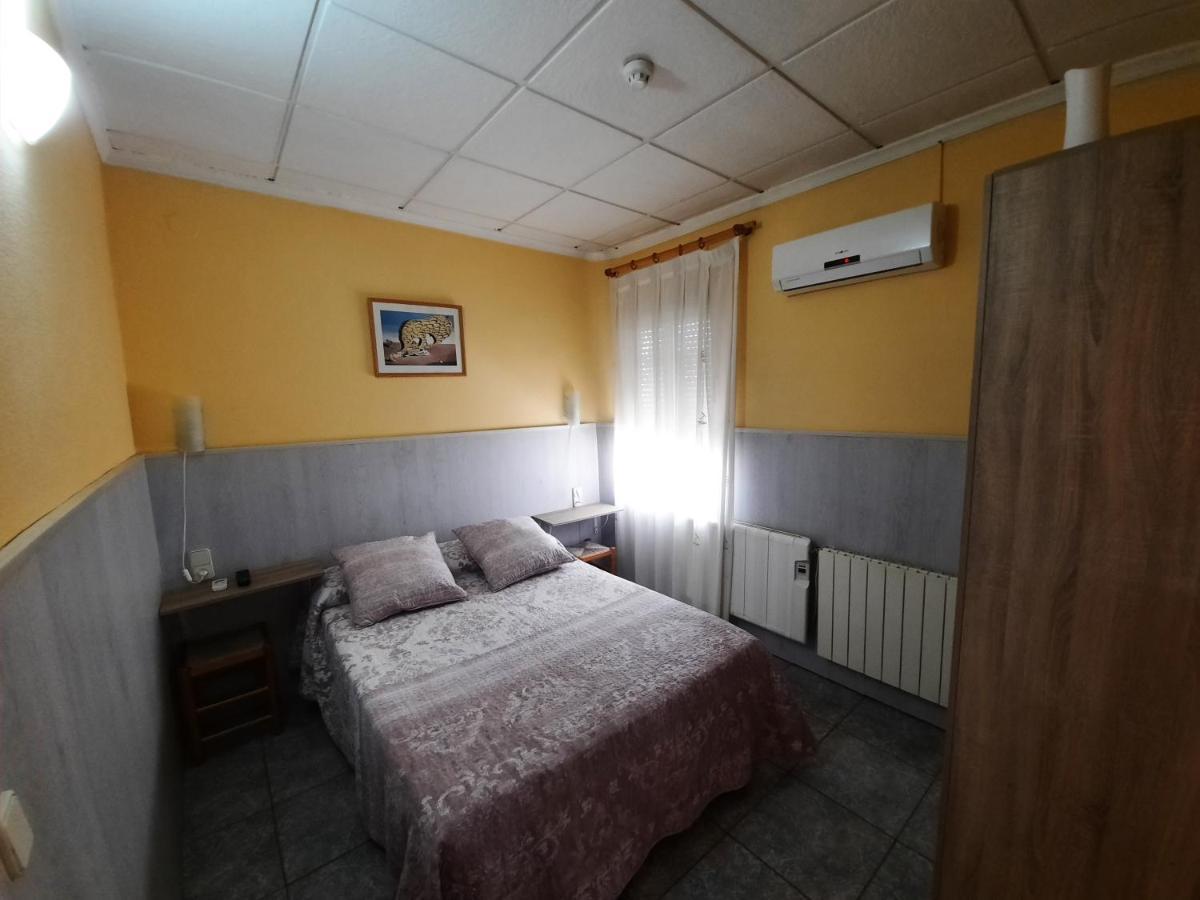Hostal Alba Albacete Exterior photo