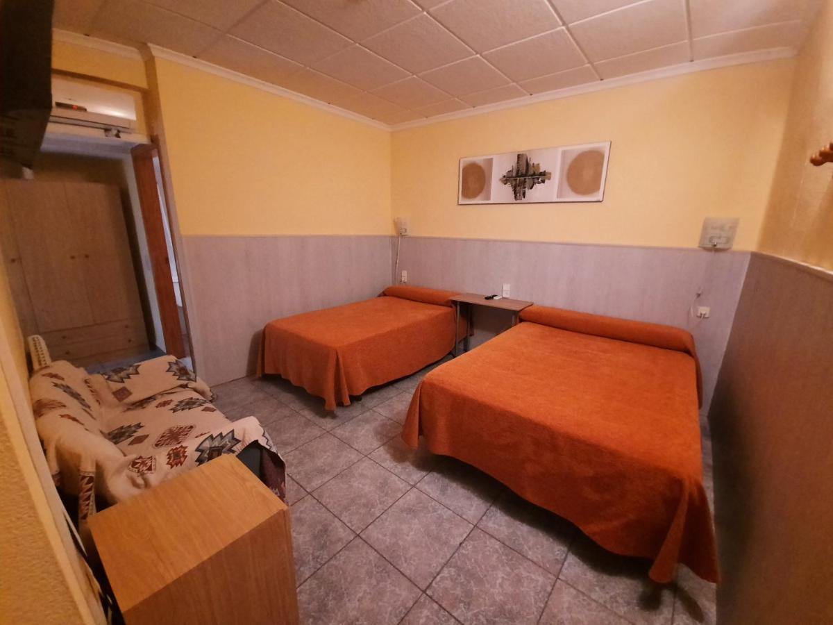 Hostal Alba Albacete Exterior photo